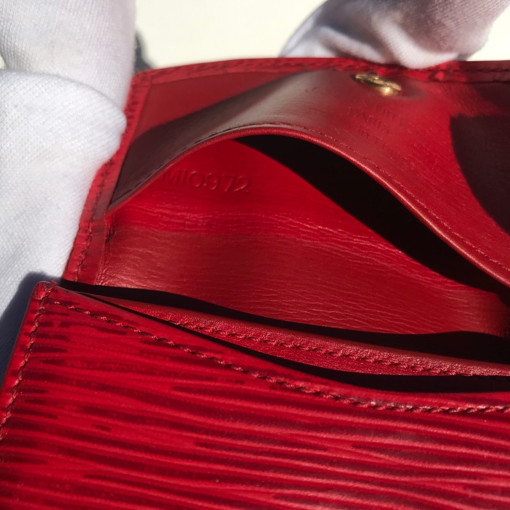 Louis Vuitton Epi leather coin purse - Picture 8 of 8
